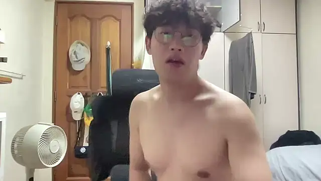 Passionatetwink2 online show from 02-24-26, 11:33