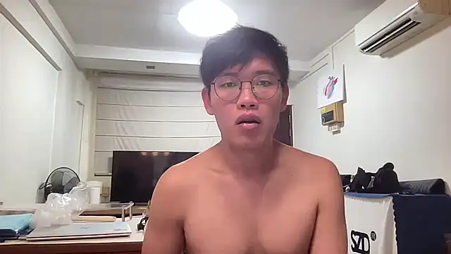 Passionatetwink2 online show from 07-25-26, 02:30