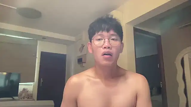 Passionatetwink2 online show from 07-12-26, 04:24