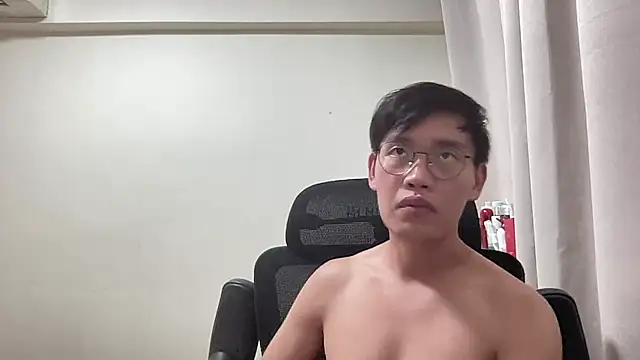 Passionatetwink2 online show from 07-24-26, 12:01