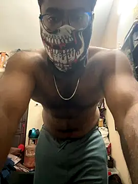 DJLOVE280825 online show from 12-15-25, 08:58