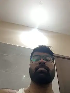 DJLOVE280825 online show from 11-06-25, 01:09