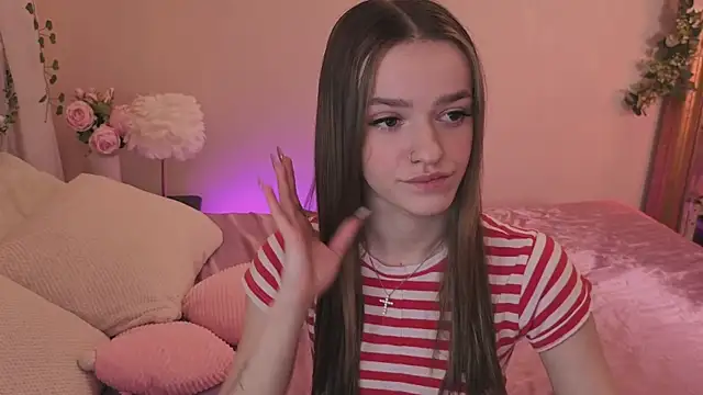 E l i z e  online show from 05-09-26, 05:22