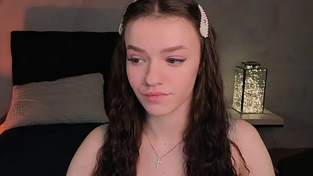 E l i z e  online show from 02-12-26, 05:07