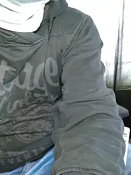 chocolate alone online show from 09-22-25, 05:57