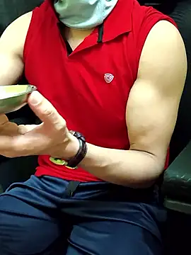 chocolate alone online show from 11-19-25, 08:36