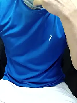 Snapshot of chocolate_alone chatting on 01-18-26, 08:29 chocolate alone online show from 01-18-26, 08:29