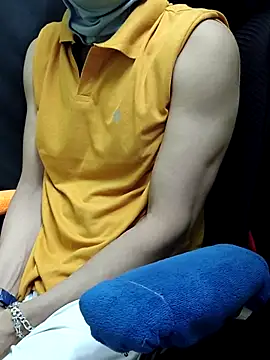 chocolate alone online show from 11-02-25, 06:29