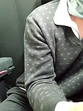 chocolate alone online show from 12-20-25, 07:55