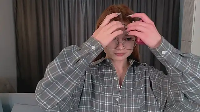 Susan Gardner online show from 10-12-25, 06:04