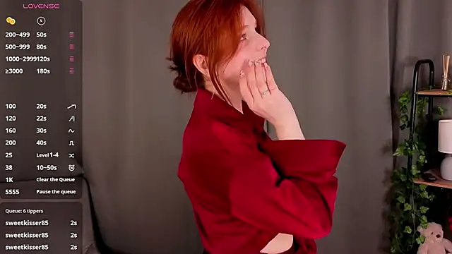 AnnieKim  online show from 04-13-26, 03:16