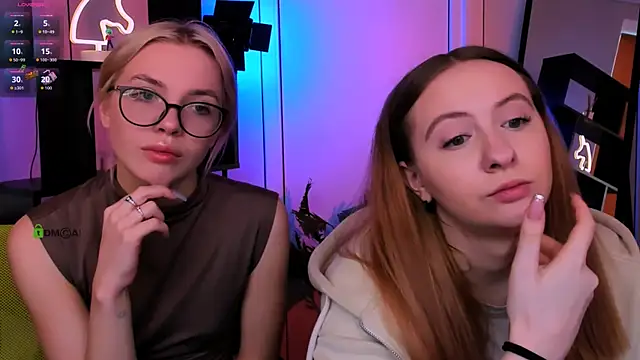 mila glow1 online show from 11-18-25, 12:19