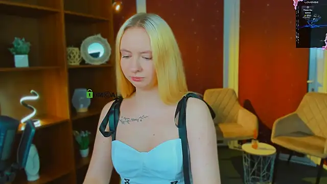 mila glow1 online show from 03-11-26, 01:05