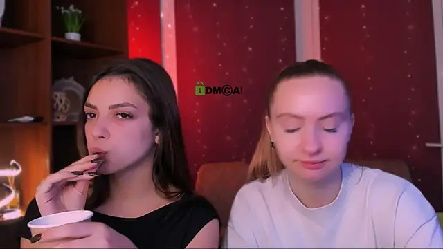 mila glow1 online show from 11-25-25, 05:52