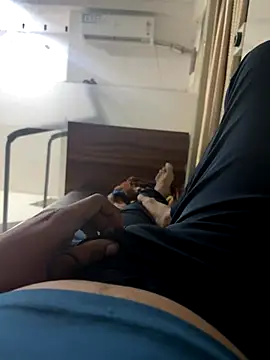 Snapshot of 1995Pk chatting on 09-25-25, 05:08 1995Pk online show from 09-25-25, 05:08