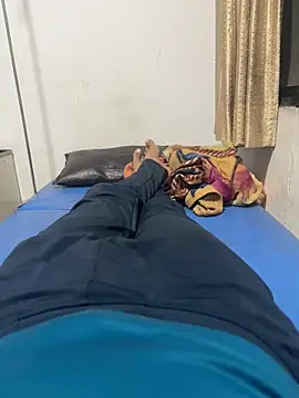 Snapshot of 1995Pk chatting on 09-26-25, 06:04 1995Pk online show from 09-26-25, 06:04