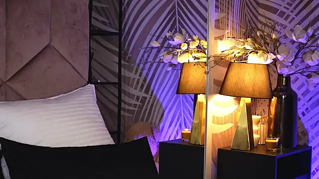 EvaRhea online show from 11-21-25, 04:00