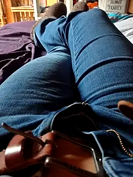 Horny mummy online show from 01-19-26, 12:31