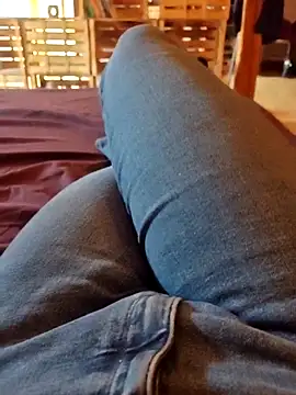 Horny mummy online show from 04-20-26, 12:08