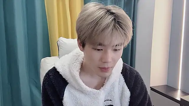 xiaoyang5200 online show from 03-05-26, 02:46