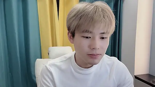 xiaoyang5200 online show from 02-27-26, 03:01