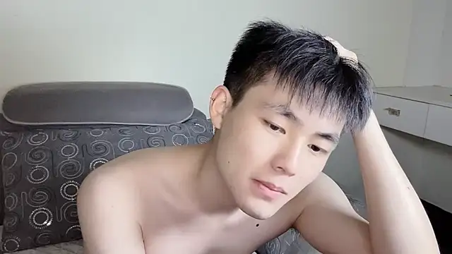 xiaoyang5200 online show from 10-20-25, 01:33