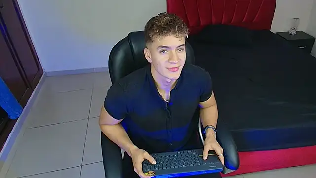 paull george online show from 10-31-25, 02:57