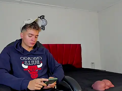 paull george online show from 10-10-25, 04:19