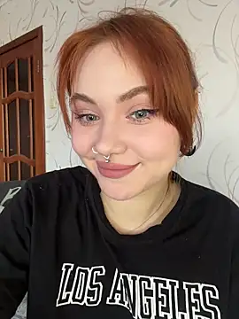 LunaMillie online show from 03-04-26, 11:29