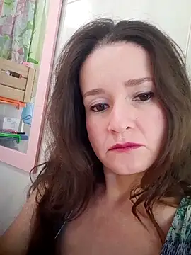 Snapshot of _anita_rojas chatting on 10-10-25, 01:23  anita rojas online show from 10-10-25, 01:23