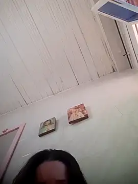 Snapshot of _anita_rojas chatting on 10-14-25, 02:07  anita rojas online show from 10-14-25, 02:07