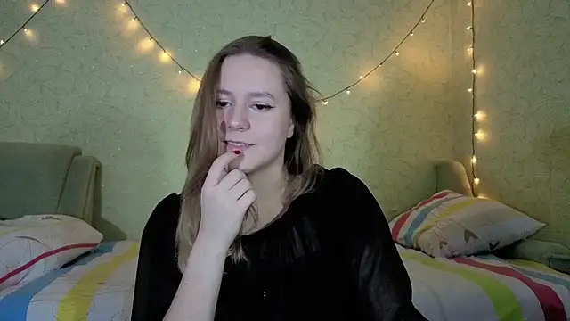 ShyMistery online show from 11-24-25, 06:52