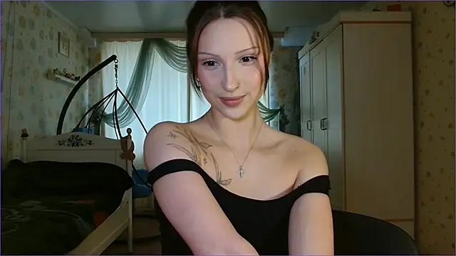 RuxaShade online show from 03-25-26, 11:20