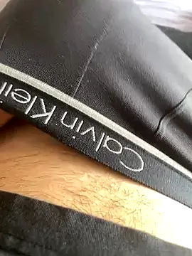 Snapshot of raptozan chatting on 09-17-25, 02:30 raptozan online show from 09-17-25, 02:30