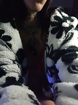 Jess tattoo11 online show from 10-28-25, 03:33