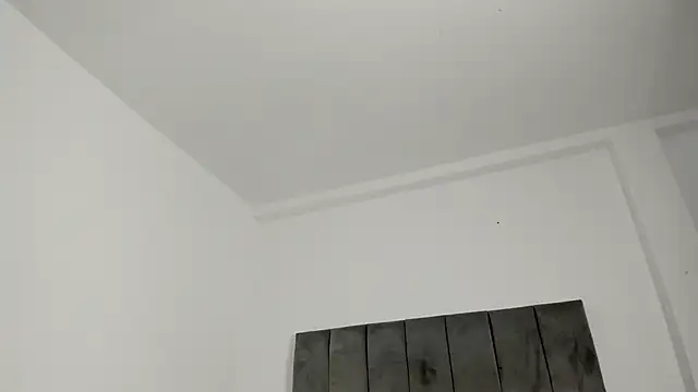 Ebony danik online show from 02-05-26, 01:01