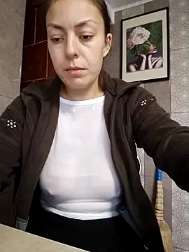 LenaBloomy online show from 11-20-25, 11:44