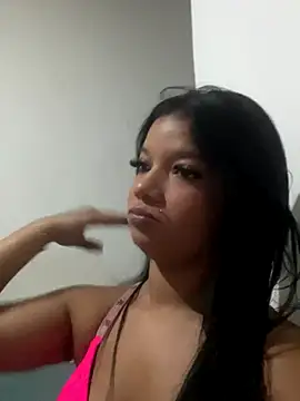 lola bn online show from 10-09-25, 11:49