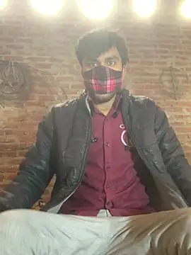 uniquesexyboy5689 online show from 01-12-26, 09:16