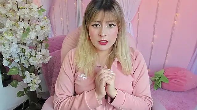 Jenny Wolridge  online show from 02-21-26, 06:54