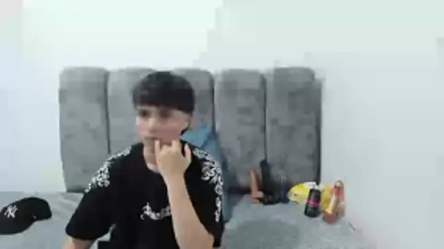 Bruno Cruzz online show from 03-25-26, 03:28