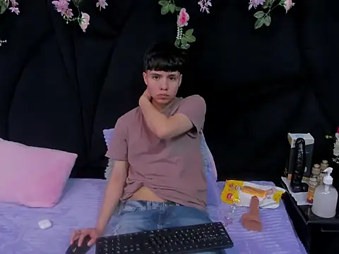 Bruno Cruzz online show from 11-13-25, 02:48