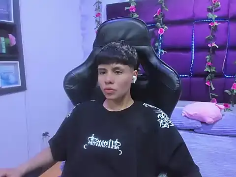 Bruno Cruzz online show from 11-12-25, 02:26