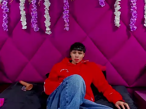 Bruno Cruzz online show from 09-27-25, 02:28