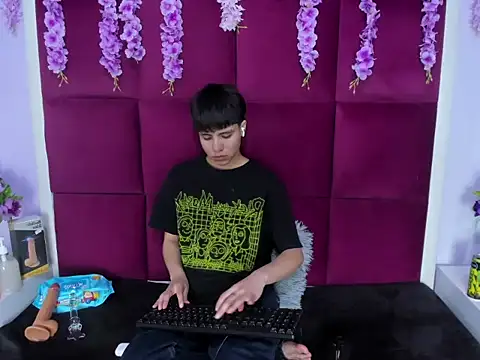 Bruno Cruzz online show from 10-30-25, 02:21