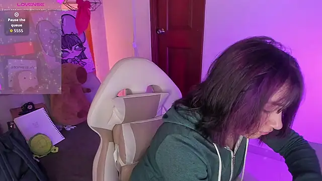 sophiievv online show from 12-14-25, 06:24