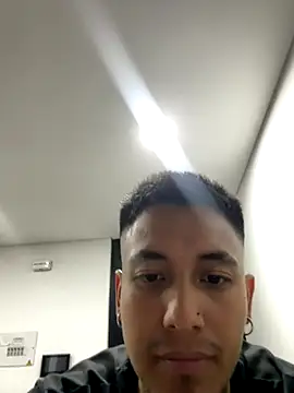 Snapshot of JeanLust chatting on 10-29-25, 01:15 JeanLust online show from 10-29-25, 01:15