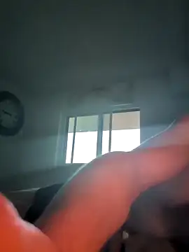 Snapshot of Chffbhf chatting on 10-24-25, 12:48 Chffbhf online show from 10-24-25, 12:48