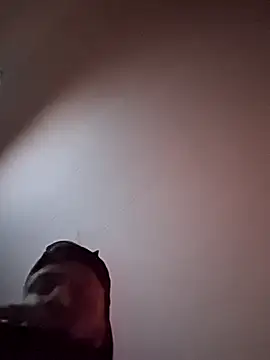 Snapshot of Chffbhf chatting on 09-15-25, 06:58 Chffbhf online show from 09-15-25, 06:58