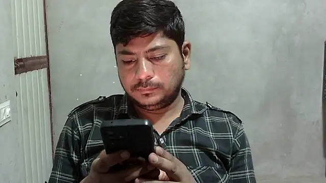 Ajmersingh335512 online show from 04-22-26, 04:47